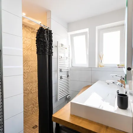 Appartement Des Sorcieres - Witches Apartment Selestat Exterior photo